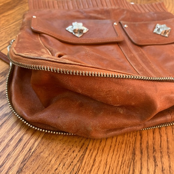 BCBG leather purse - Picture 2 of 9